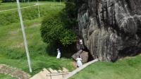 Na Pedra de Xangô ocorre rituais de matriz-africana. Salvador/Ba.